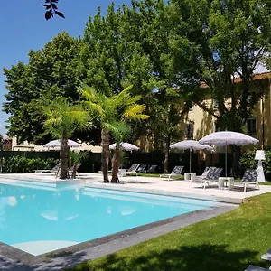 Hotel Hambros - Il Parco In Banchieri ****