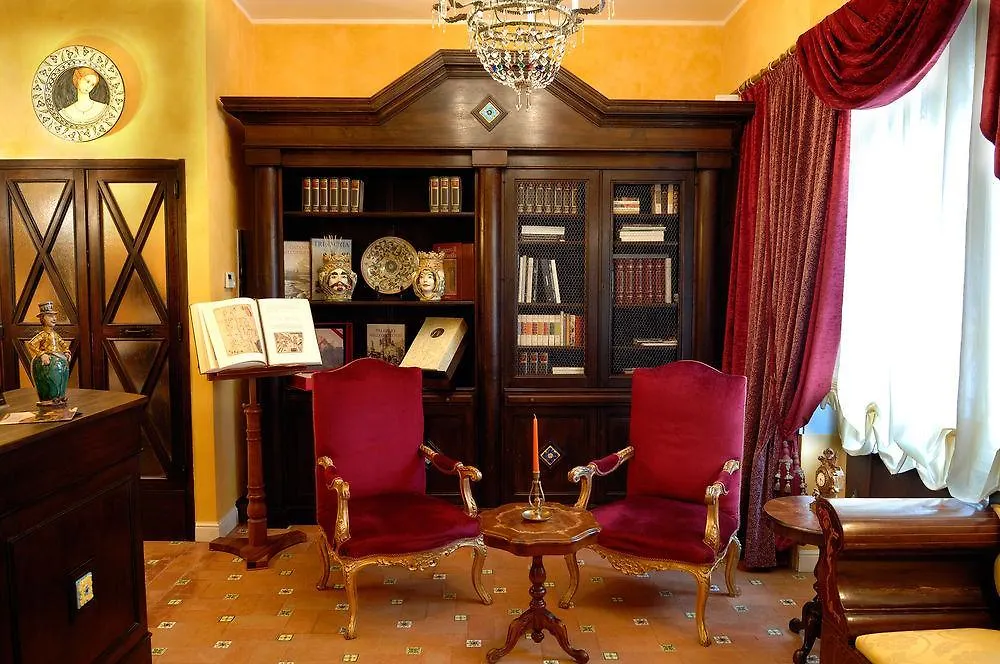 Hotel Villa Dorata Nicolosi 3*,  Italy